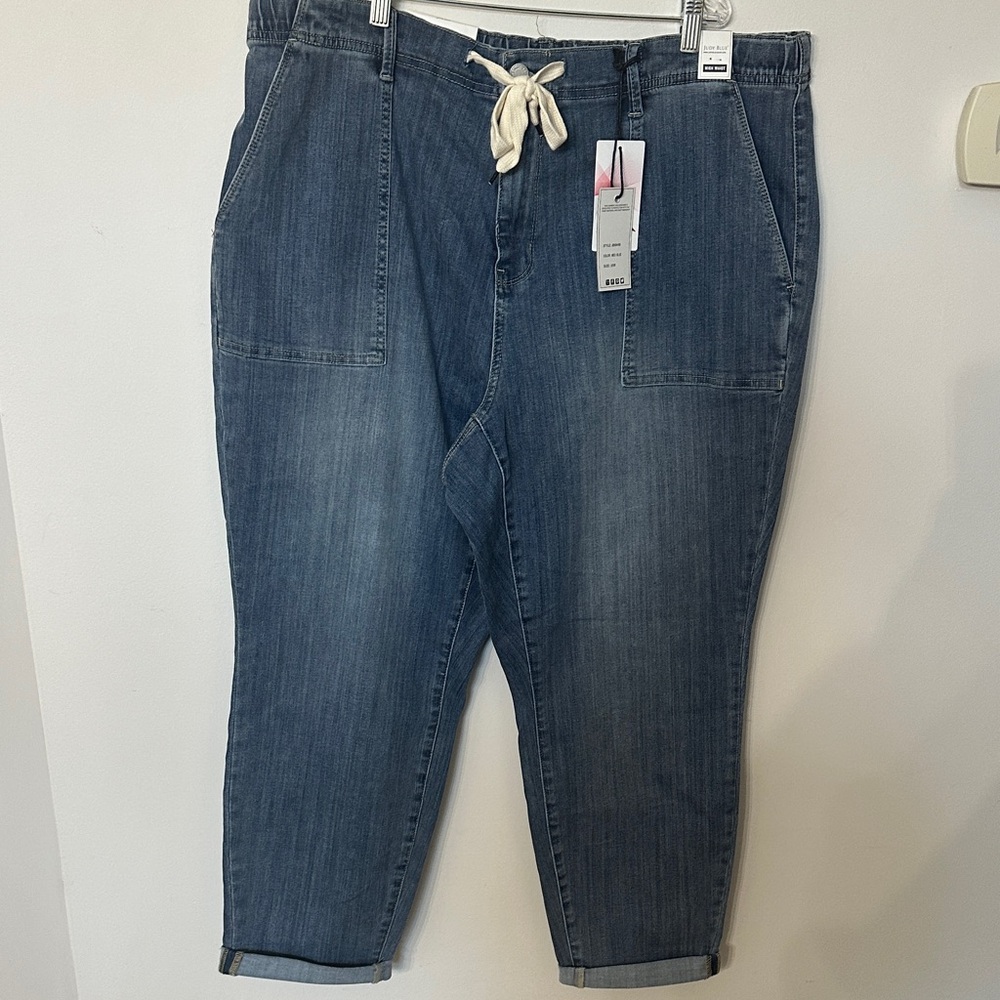 Judy Blue Washed Blue Cropped Drawstring Jeans